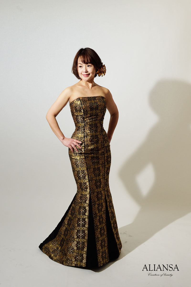 和ドレスのアリアンサ・パーティ、演奏会