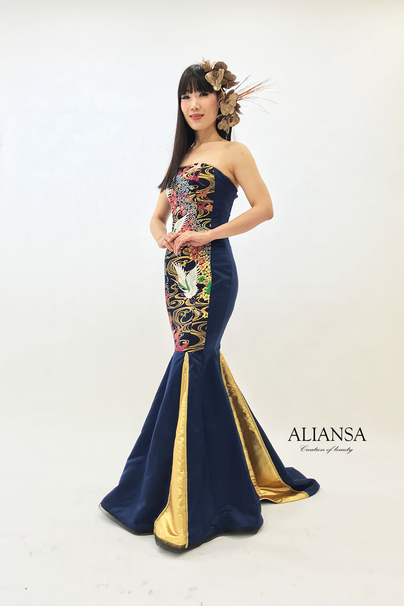 和ドレスのアリアンサ・パーティ、演奏会